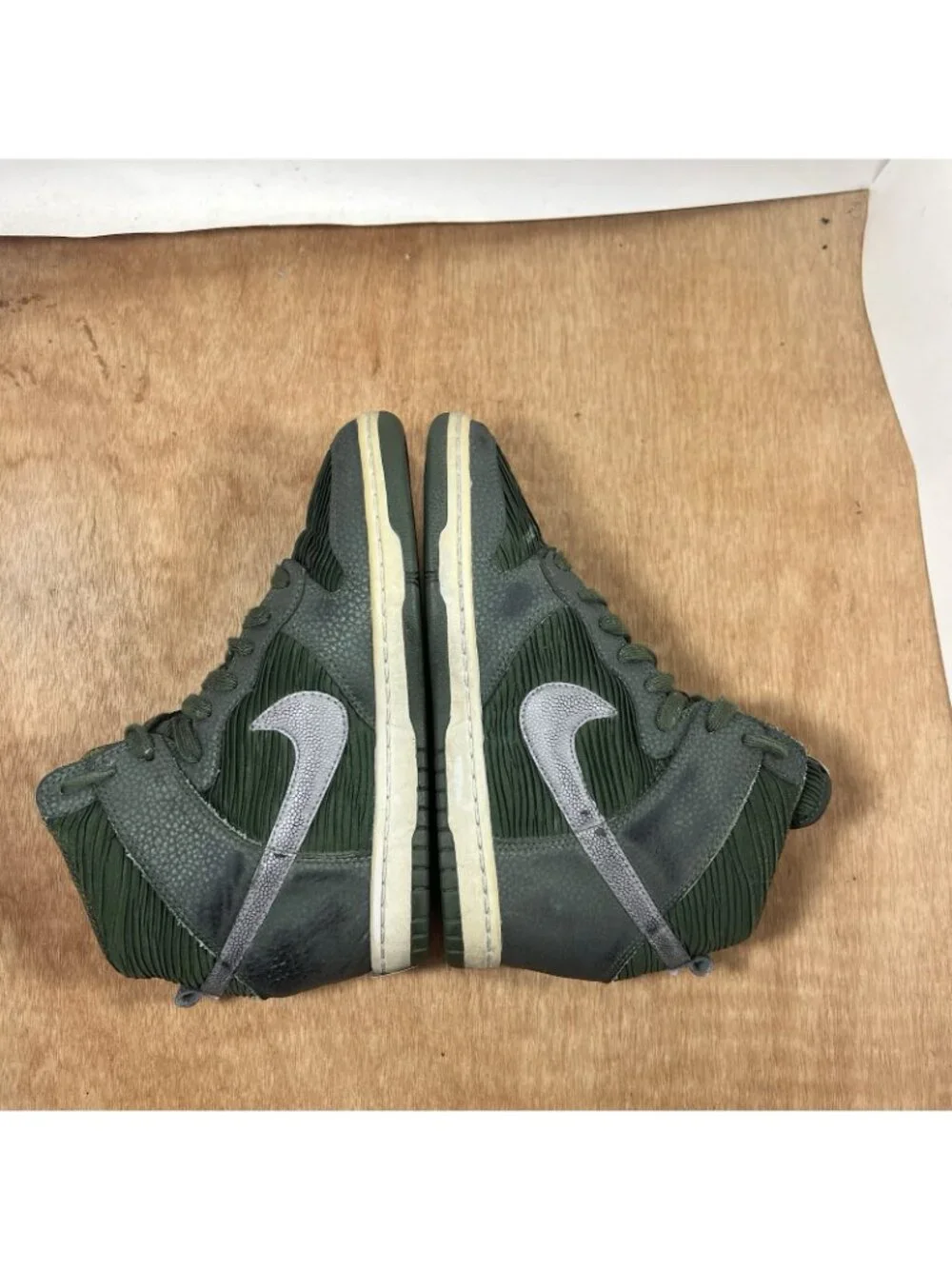 Nike Dunk Sky High Hidden Wedge Sneakers Carbon Green 528899-302 Women’s US 7